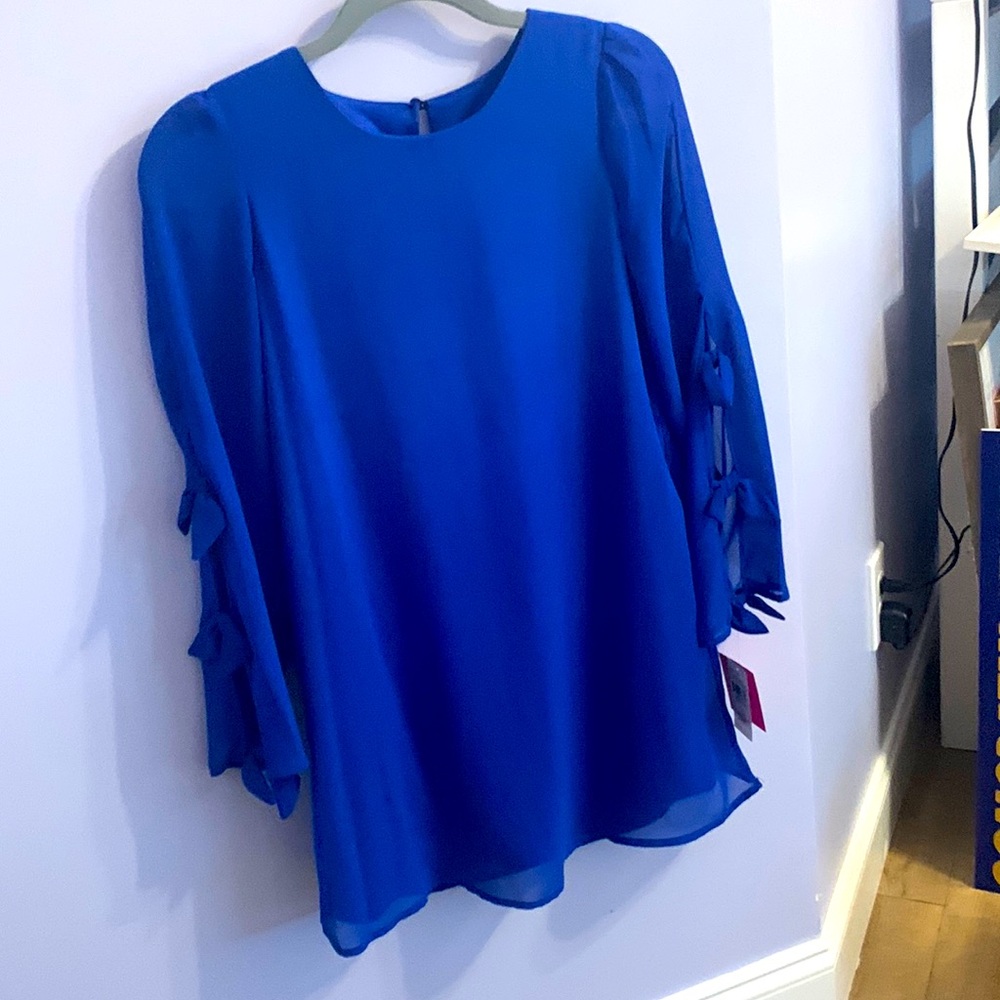 Girls size 12 blue flowy dress from Dillards